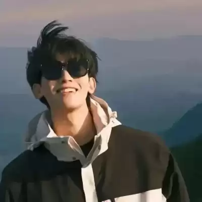 苍傲玉